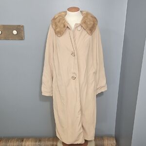 Kashmircle Coat, Tan/ivory, Full Length, Vintage